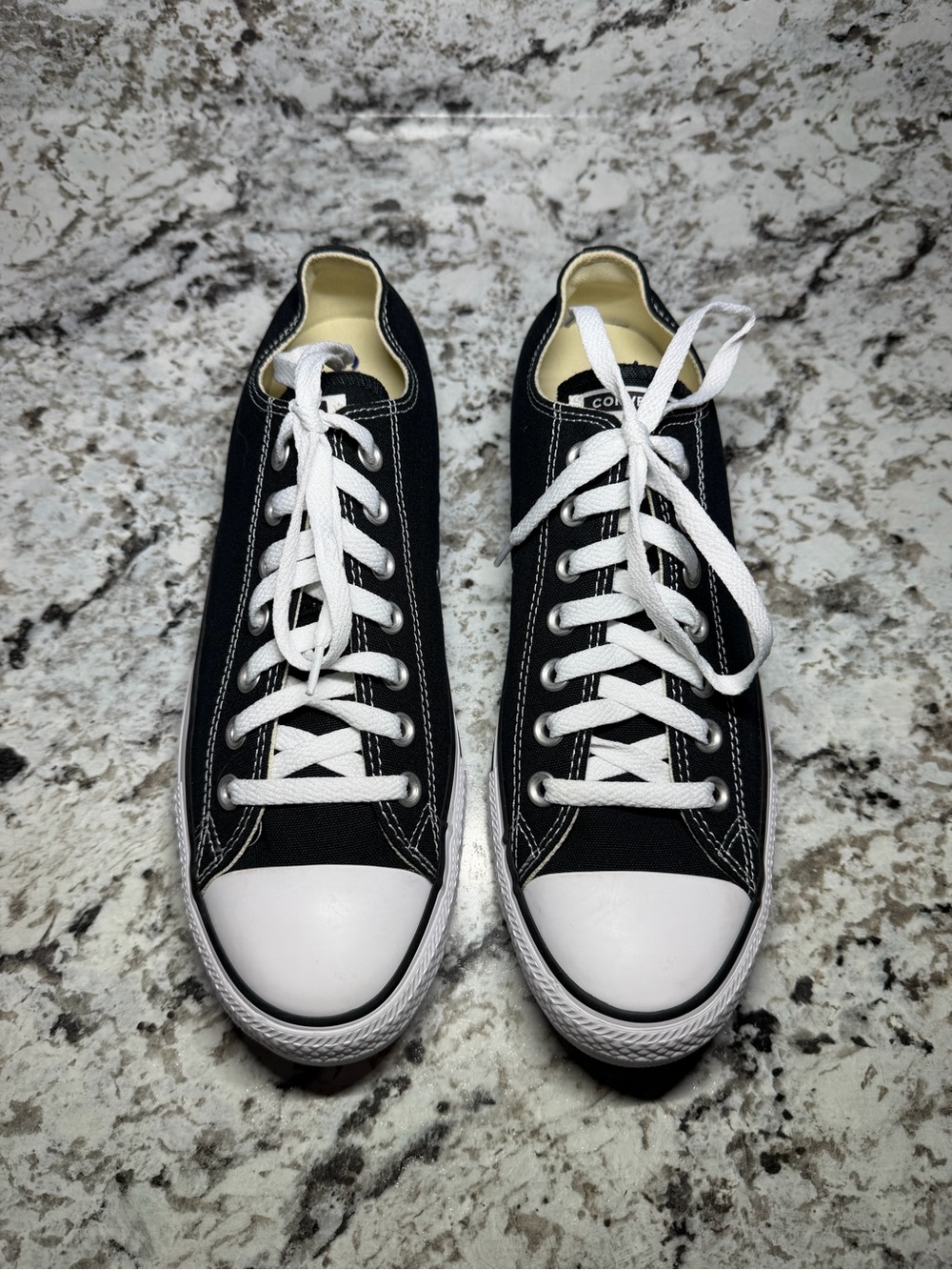 Converse Chuck Taylor All-Star low-top black Size 9 men 11 women - Picture 4 of 7